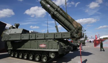 Οι Ουκρανοί κατέστρεψαν ρωσικά συστήματα αεράμυνας BUK-M3 στην Χερσώνα (βίντεο)