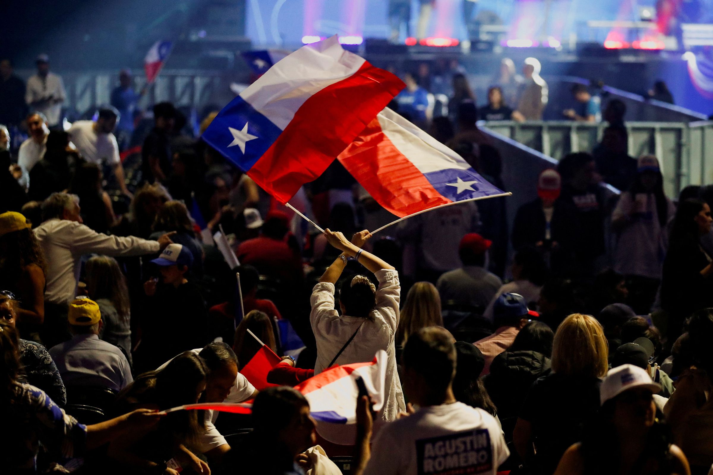 Εκλογές στη Χιλή: Οκτώ οι υποψήφιοι για την Προεδρία – Ανεβαίνει η Δεξιά, καταρρέουν τα αριστερά κόμματα