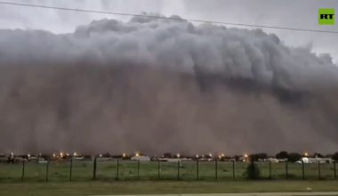 Αργεντινή: «Τείχος» από σύννεφα σχηματίστηκε πάνω από το Μπουένος Άιρες – Εντυπωσιακά πλάνα