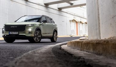 Omoda & Jaecoo: €7.500 κάτω το Jaecoo 7 – €25.500 το Omoda 5 EV