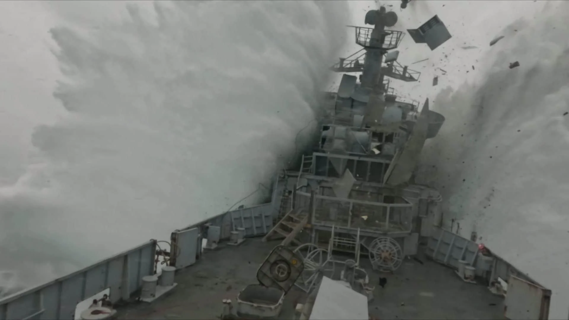 Βίντεο: Η παροπλισμένη νορβηγική φρεγάτα KNM Trondheim βυθίζεται από τορπίλη