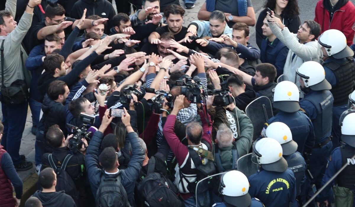 Προσήχθη προληπτικά ο γραμματέας της ΠΑΣΠ Παντείου – Γιατί ζητά εξηγήσεις το ΠΑΣΟΚ