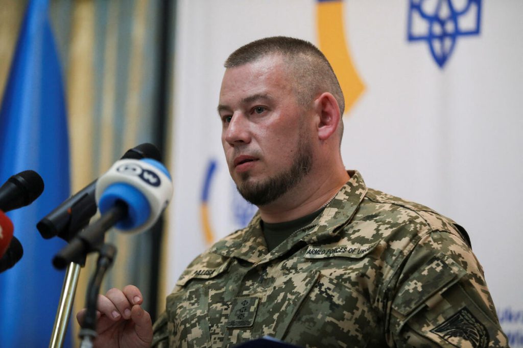 Ουκρανός συνταγματάρχης λέει τα πράγματα με το όνομά τους: «Απέραντο νεκροταφείο η Ουκρανία – Έρχεται σκοτάδι»