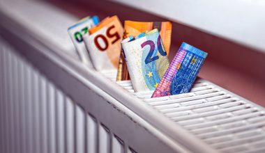 ΑΑΔΕ: Αναλυτικός οδηγός για το επίδομα θέρμανσης – Τι πρέπει να γνωρίζουν διαχειριστές και ένοικοι πολυκατοικιών