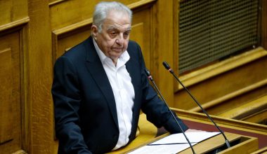 Στη δημοσιότητα το ιατρικό ανακοινωθέν για τον θάνατο του Α.Φλαμπουράρη – Τι αναφέρει το ΙΑΣΩ