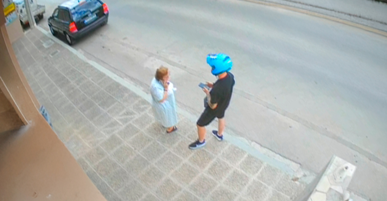 Προφυλακιστέοι ο «αρχηγός» του κυκλώματος με τις τηλεφωνικές απάτες και 4 Ρομά – Πάνω από 7 εκατ. ευρώ η λεία τους