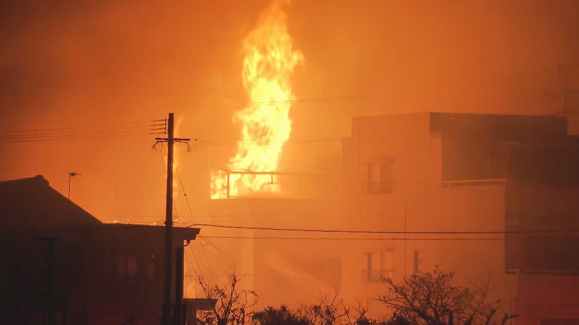 Ιαπωνία: Ένας αγνοούμενος και ζημιές σε τουλάχιστον 170 ακίνητα από μεγάλή πυρκαγιά (βίντεο)