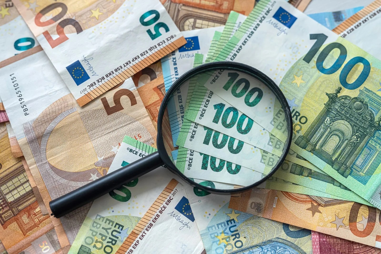 Αλλάζουν όλα για τους υπερχρεωμένους: Δεν θα πηγαίνουν φυλακή και το κράτος θα τους πληρώνει… ψυχολόγο