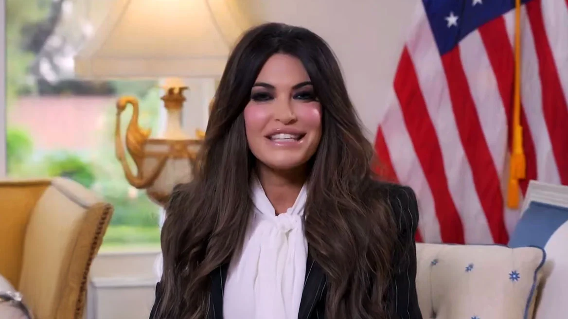 Η Κ.Γκιλφόιλ έστειλε μήνυμα-ανασκόπηση για τη πορεία της ως πρέσβειρα των ΗΠΑ