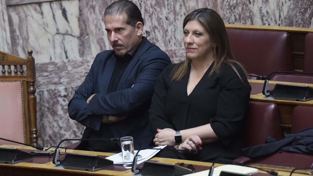 Γιατί η Ζωή Κωνσταντοπούλου δεν έχει τοποθετηθεί ακόμη για την παραίτηση του Δ.Καραναστάση