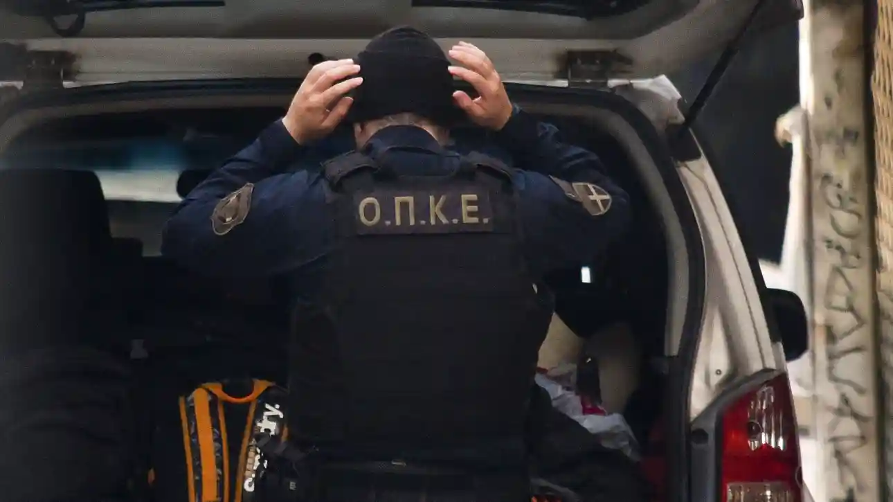 Μπαράζ συλλήψεων για ναρκωτικά στη Φθιώτιδα: Χειροπέδες σε ακόμα έναν 45χρονο για κατοχή κάνναβης