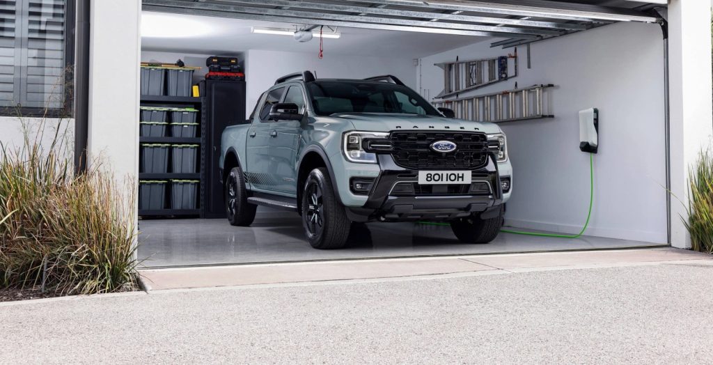 Ford Ranger PHEV: Το νέο υβριδικό pick-up κέρδισε το International Pick-up Award
