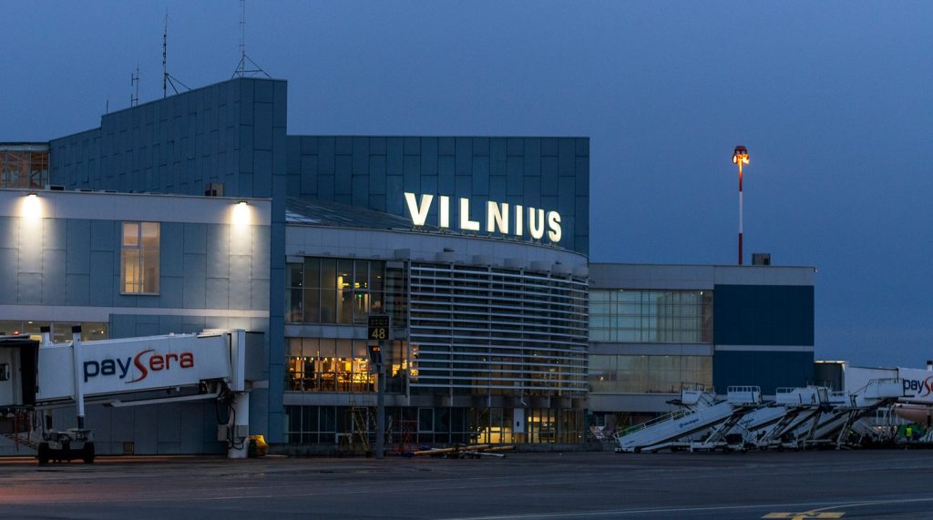 Λιθουανία: Kλειστό ξανά το αεροδρόμιο του Βίλνιους – Εθεάθησαν μπαλόνια από την Λευκορωσία