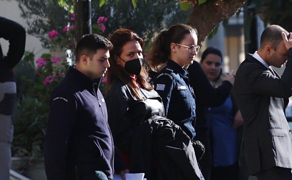 Οκτώ μήνες φυλάκιση με αναστολή στη Δήμητρα Ματσούκα – Ένοχη για όλες τις κατηγορίες η ηθοποιός