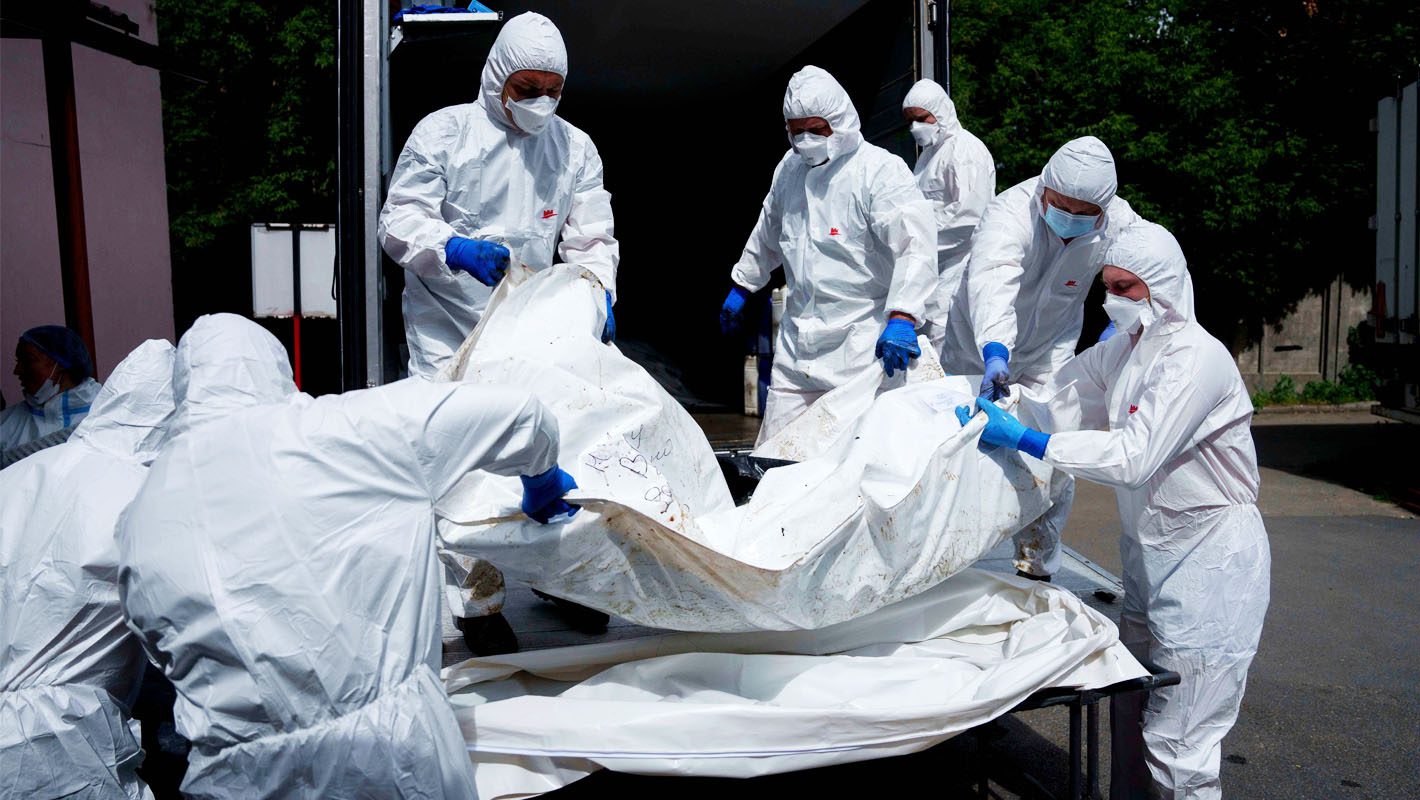 Ρωσία: Παρέδωσε στο Κίεβο 1.000 σορούς Ουκρανών στρατιωτών – Πάνω από 12.000 μόνο από τον Ιούνιο