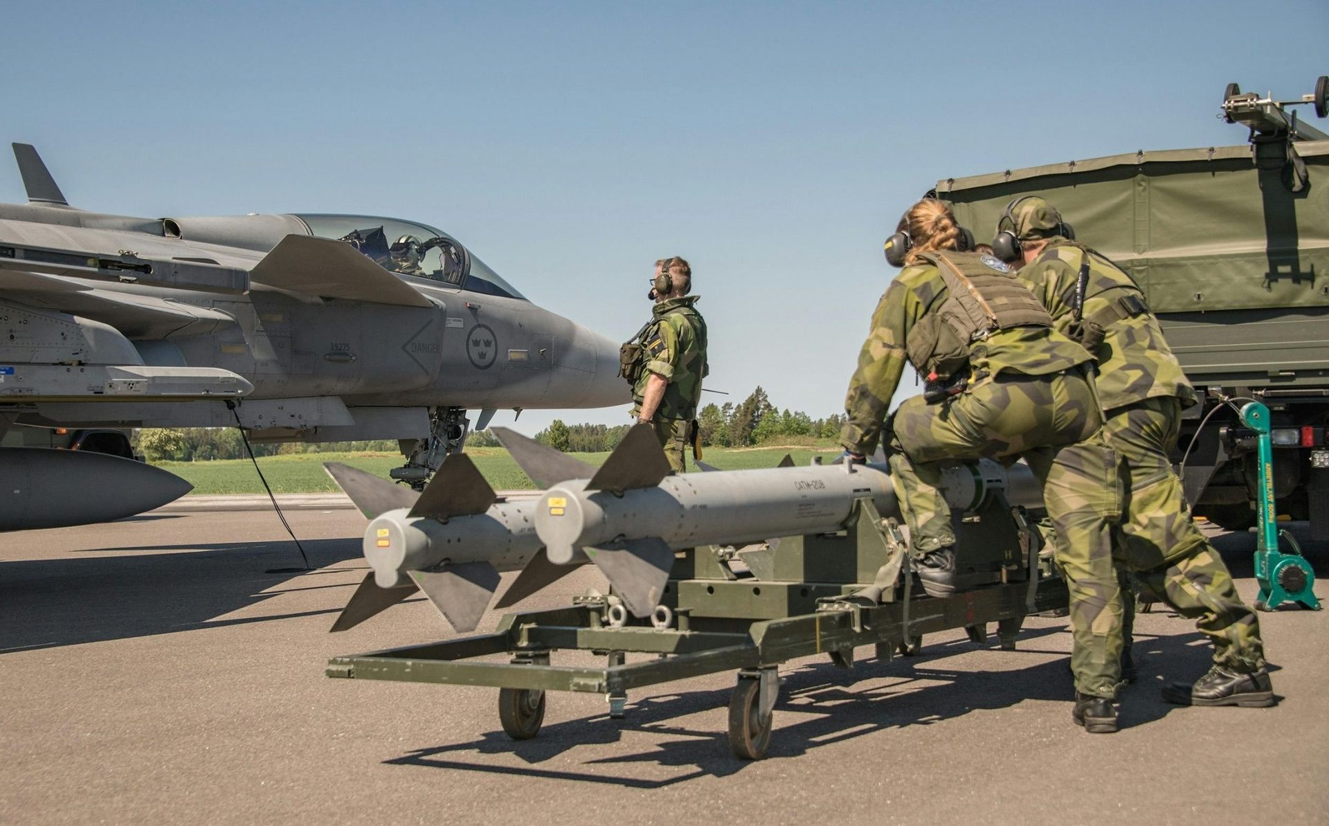 Η ΕΕ ρίχνει στο 1/3 το ποσό στη Βρετανία για πρόσβαση στο SAFE