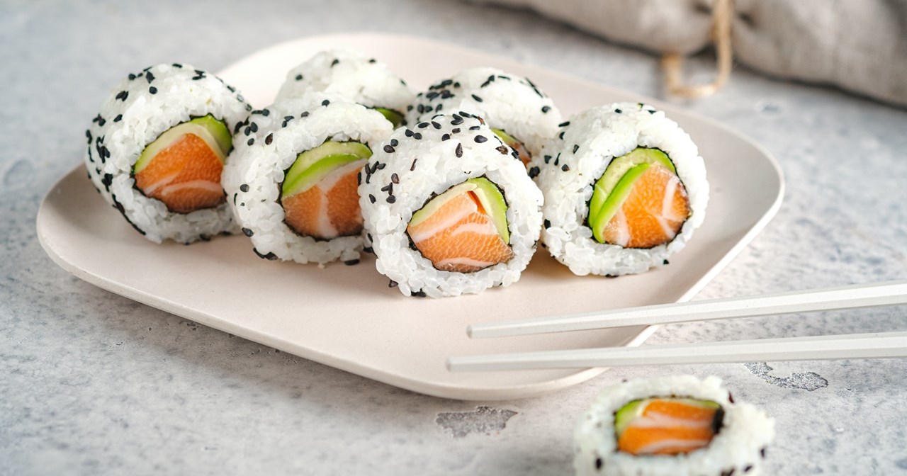 Θεσσαλονίκη: Στο νοσοκομείο 22χρονος με μόλυνση μετά από κατανάλωση σούσι