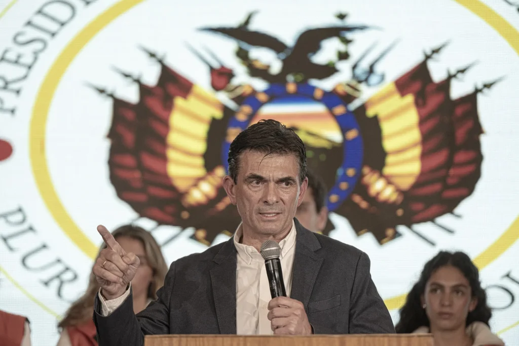 Ο πρόεδρος της Βολιβίας θα καταργήσει το υπουργείο Δικαιοσύνης – «Είναι εργαλείο της Αριστεράς»