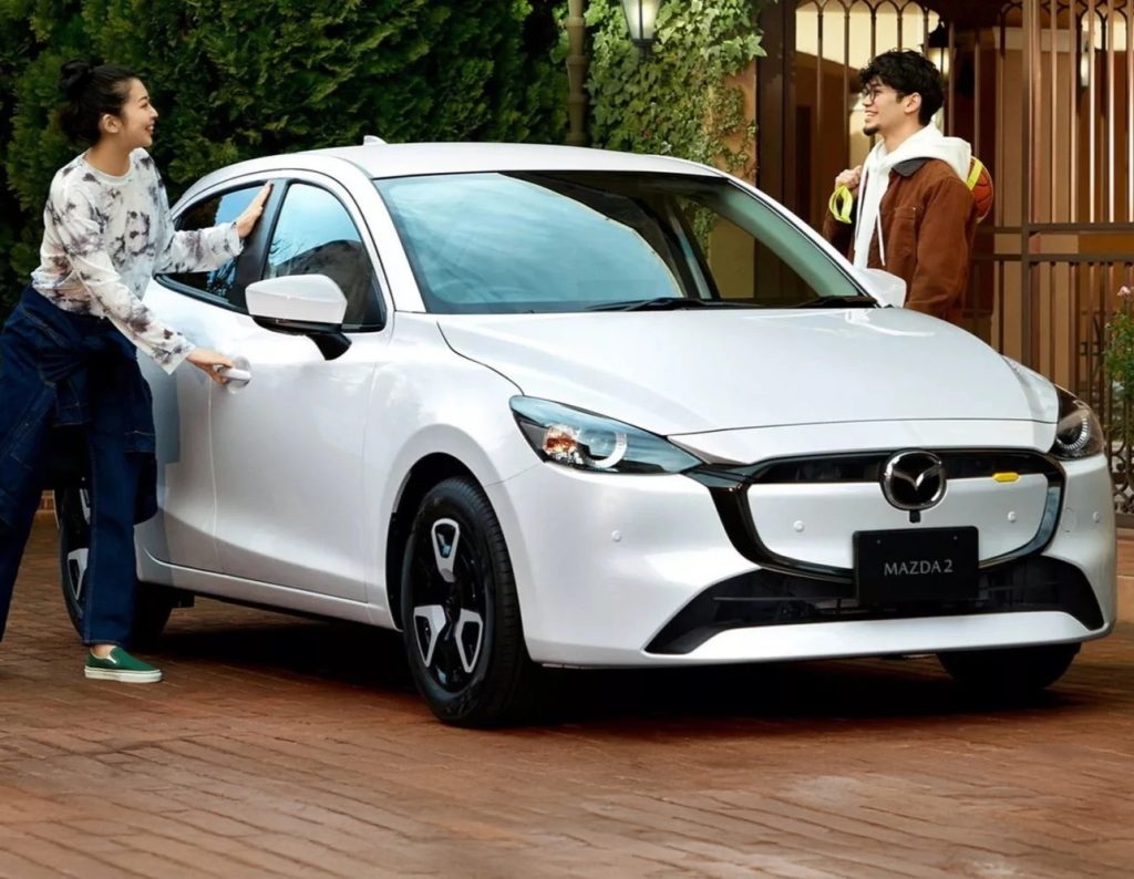 To Mazda2 φρεσκάρεται για πολλοστή φορά
