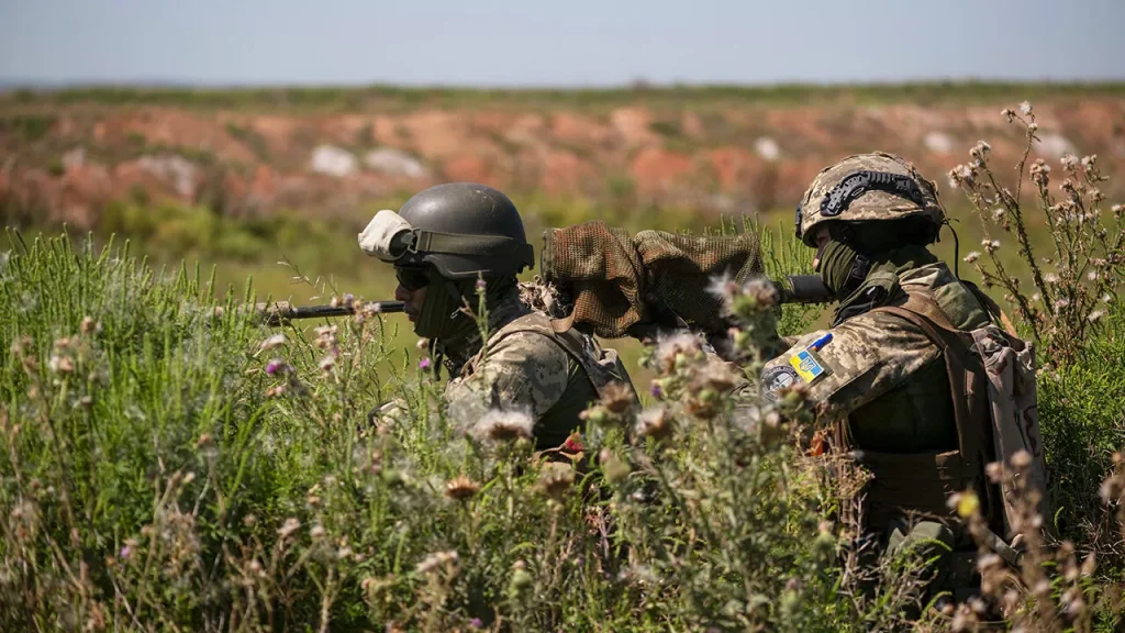 Κολομβιανός μισθοφόρος των Ουκρανών παραπονείται για τις χαμηλές αμοιβές: «Ψίχουλα μπροστά στις απολαβές Ευρωπαίων»