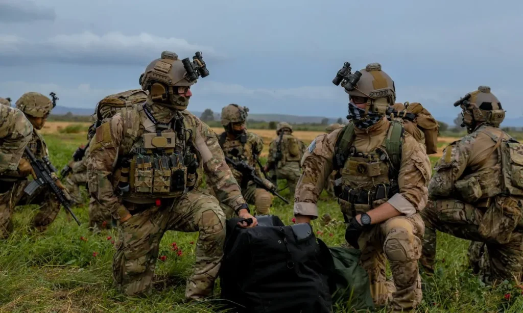 Άλαν Ντόουγκλας: Νεκρός ο Αμερικανός μισθοφόρος – Γιατί το Κίεβο έχει εξοργίσει την οικογένειά του (φωτο)