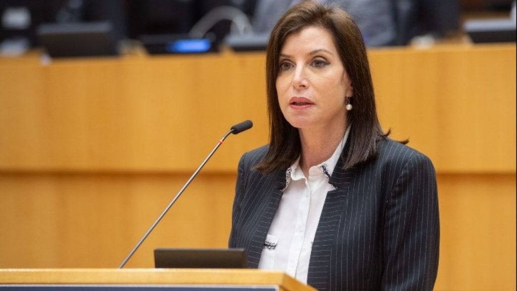 Ξεκινά η δίκη της Άννας Μισέλ Ασημακοπούλου και τριών ακόμα ατόμων για τη διαρροή e–mails αποδήμων