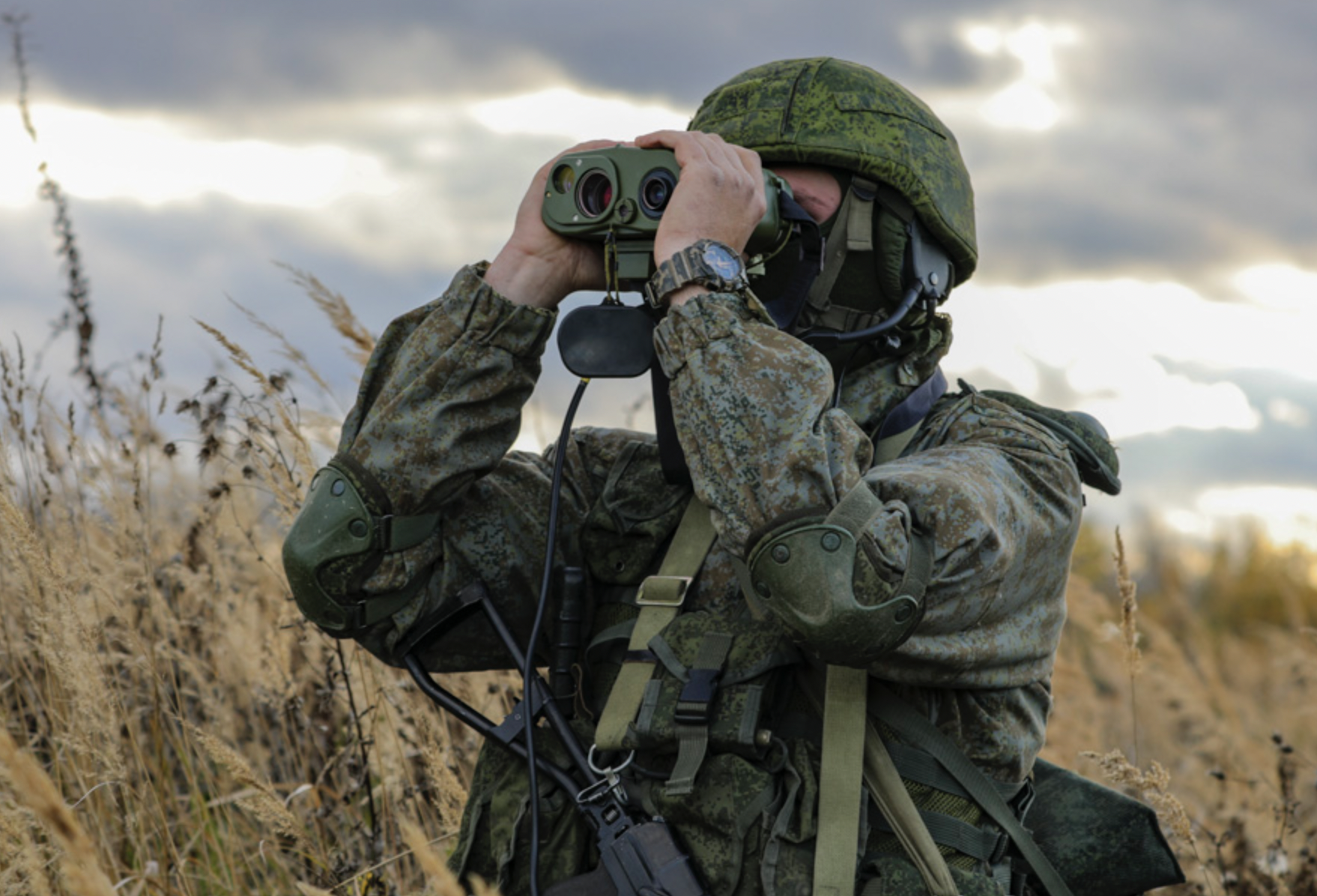 Βίντεο: H στιγμή που Ρώσος στρατιώτης ανοίγει πυρ και διαλύει ουκρανικό drone