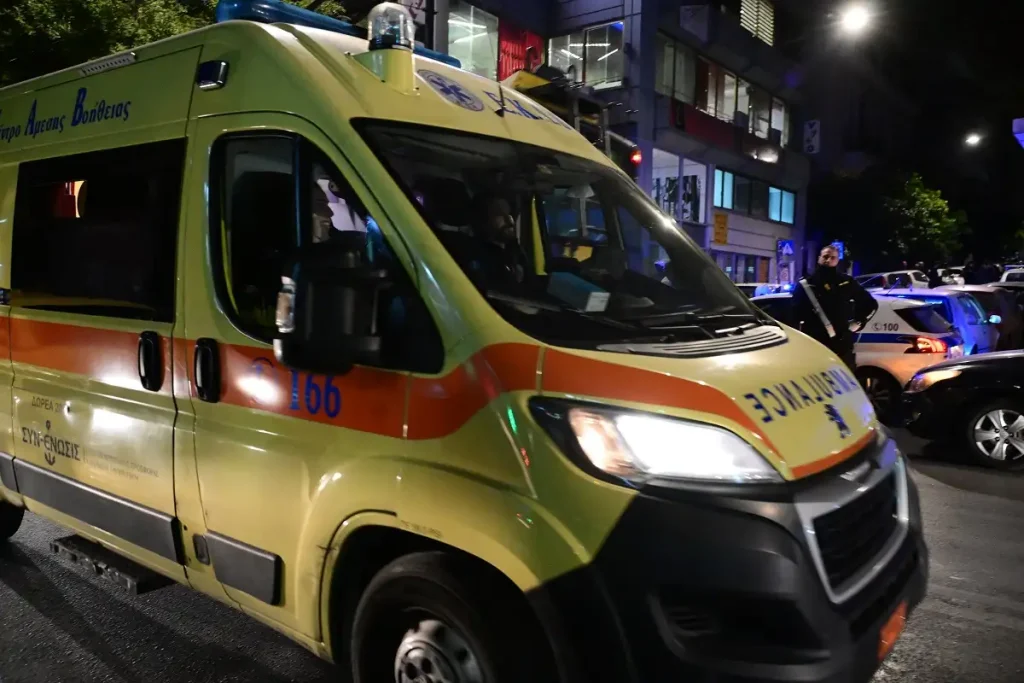 Θεσσαλονίκη: Ασθενοφόρο του ΕΚΑΒ έδρασε άμεσα και έσωσε 72χρονο που υπέστη καρδιακή ανακοπή