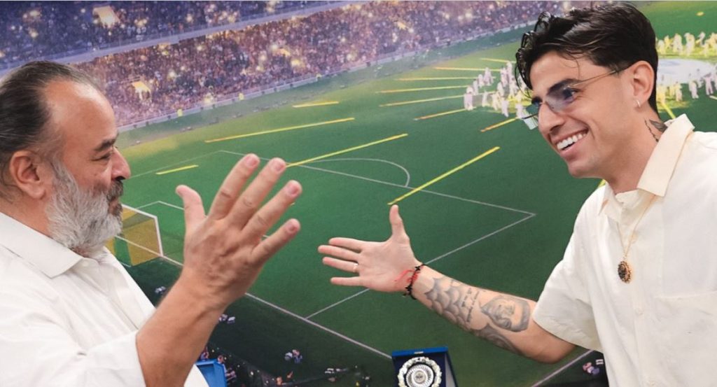 Τετραετές συμβόλαιο για τον Λ.Ρότα: Η ΑΕΚ «έδεσε» τον διεθνή αμυντικό μέχρι το 2030 – Δείτε βίντεο και φωτογραφίες