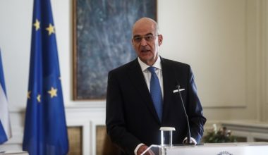 Τριήμερο πένθος στις Ένοπλες Δυνάμεις με εντολή Ν.Δένδια για τον θάνατο του 19χρονου ΕΠΟΠ στη Ρόδο