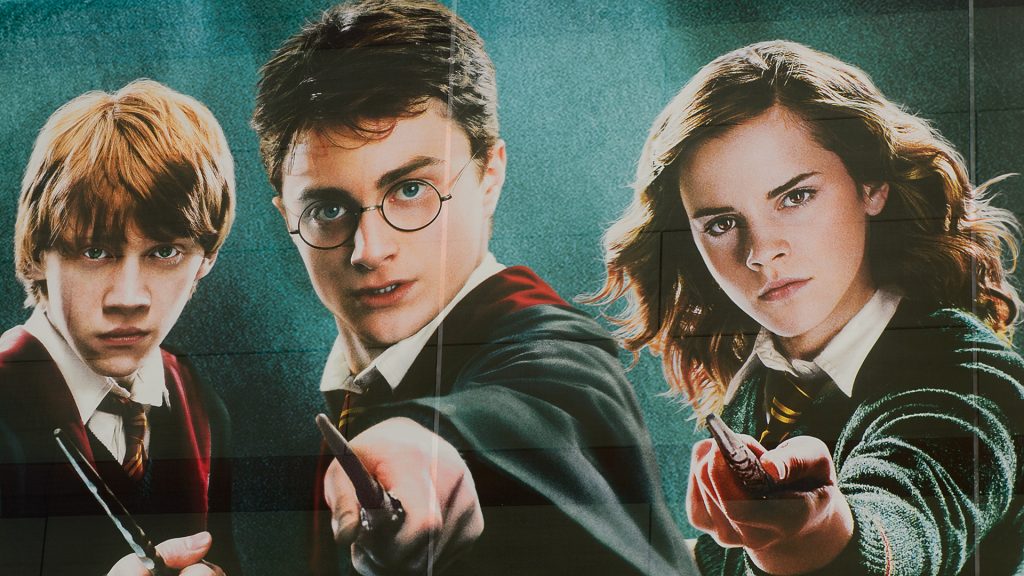 Οι εκδόσεις Ψυχογιός τρολάρουν το βιβλίο του Α.Τσίπρα με… Χάρι Πότερ και «ρίξιμο κυβέρνησης»