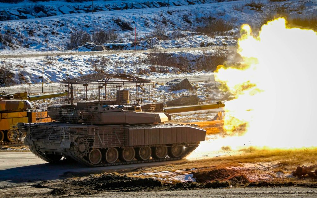 Η Γαλλία δοκιμάζει αναβαθμισμένα άρματα Leclerc με «κλουβί προστασίας» για drone