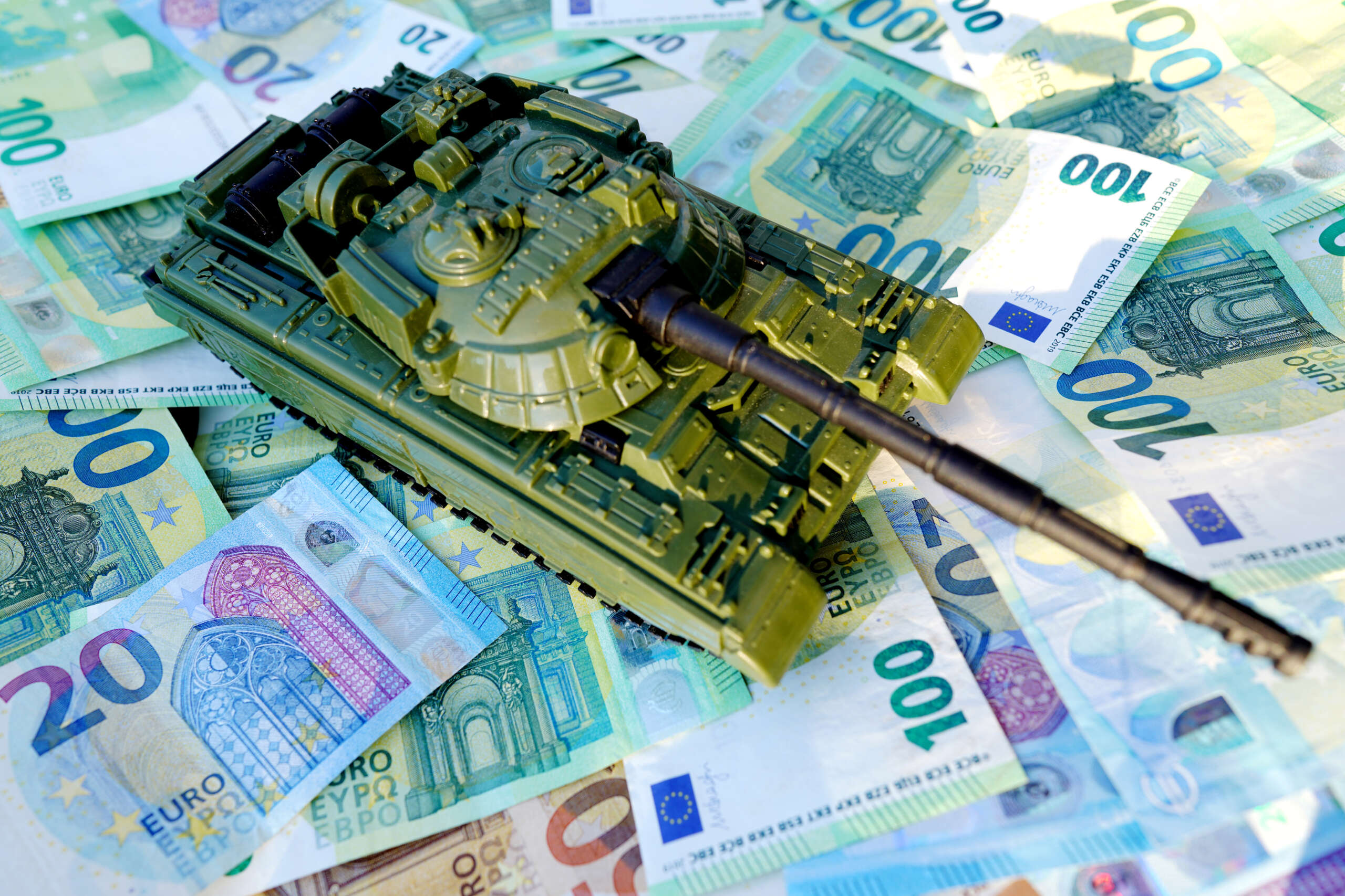 Κονδύλια ύψους 2,5 δισ. ευρώ θα διατεθούν στην ελληνική άμυνα τα επόμενα 5 χρόνια