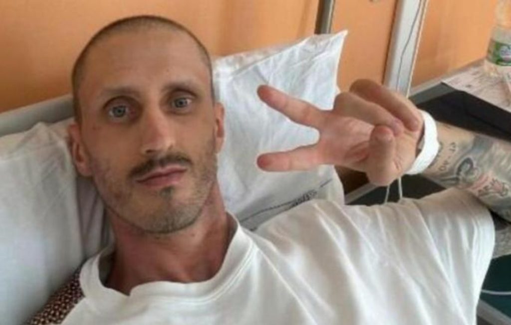 Συγκλονιστικός Πολονάρα: «Τα πόδια μου έτρεμαν – Είναι η δεύτερη μέρα μου χωρίς αναπηρικό καροτσάκι»