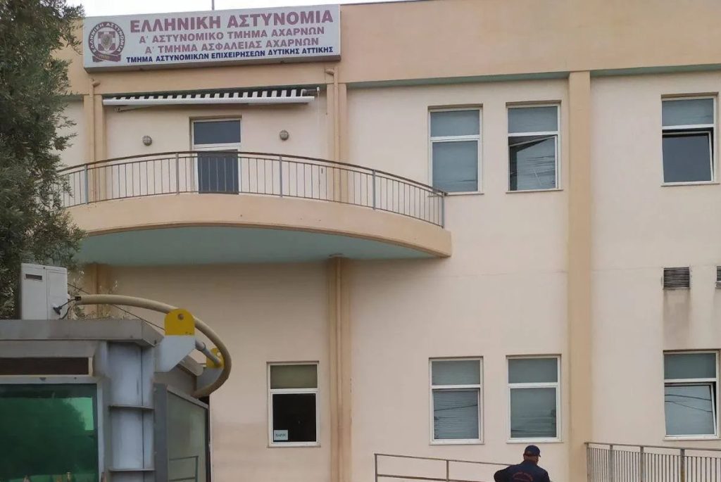 Μενίδι: Ποινική δίωξη στη μητέρα της 14χρονης που κατήγγειλε ότι απέβαλε μετά από ξυλοδαρμό