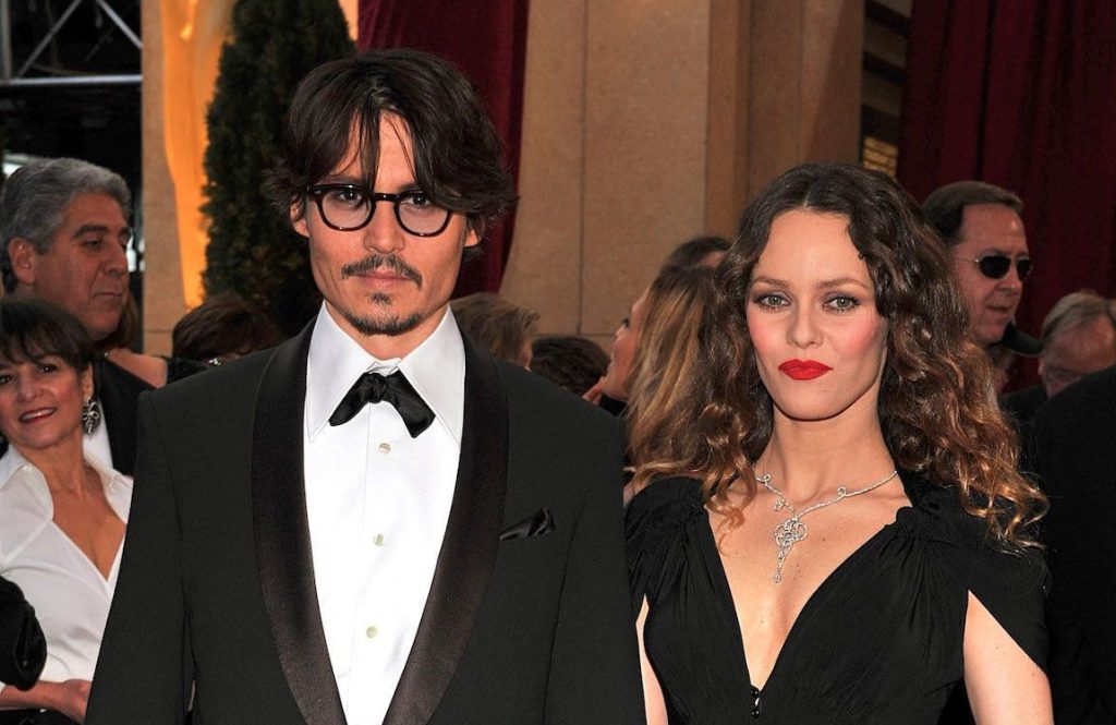 Η Βανέσα Παραντί «στιγμάτισε» τον Τζόνι Ντεπ: «Ήταν η πιο ευτυχισμένη περίοδος της ζωής μου»