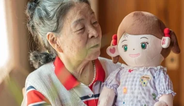 Σημεία των καιρών: Ηλικιωμένοι στην Νότια Κορέα αποκτούν για «εγγόνια» ρομπότ με ΑΙ!