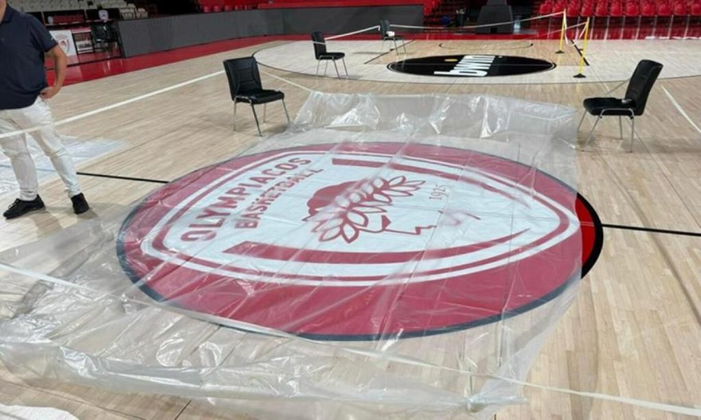 ΣΕΦ: Νερά στο γήπεδο του μπασκετικού Ολυμπιακού εξαιτίας της κακοκαιρίας Adel (φωτο)