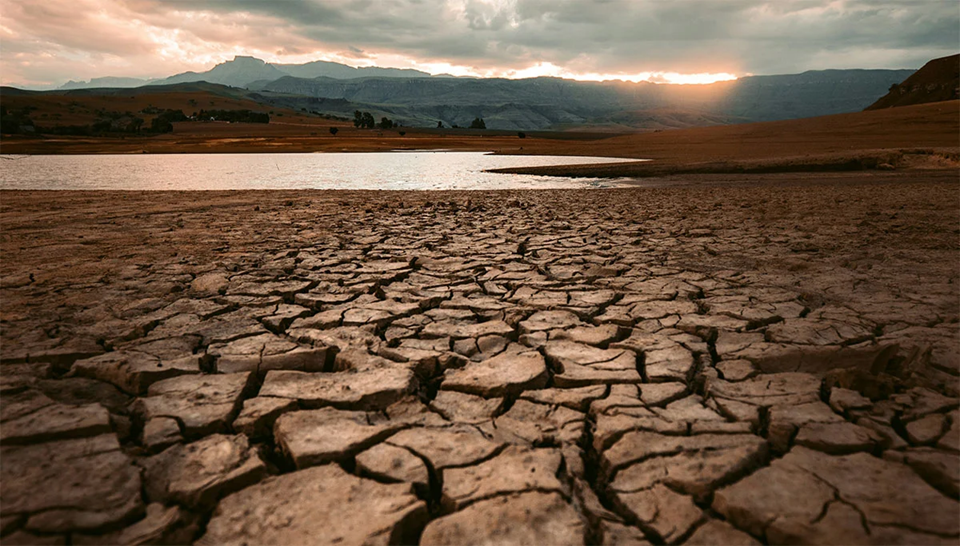Ιράν: Σταμάτησε η παραγωγή ηλεκτρικής ενέργειας από μεγάλο φράγμα λόγω πτώσης της στάθμης του νερού