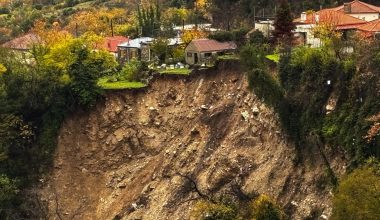 Πολλές οι ζημιές στα Τζουμέρκα από την κακοκαιρία Adel: Κατεδαφιστέα μία κατοικία και ακατάλληλα τρία κτήρια