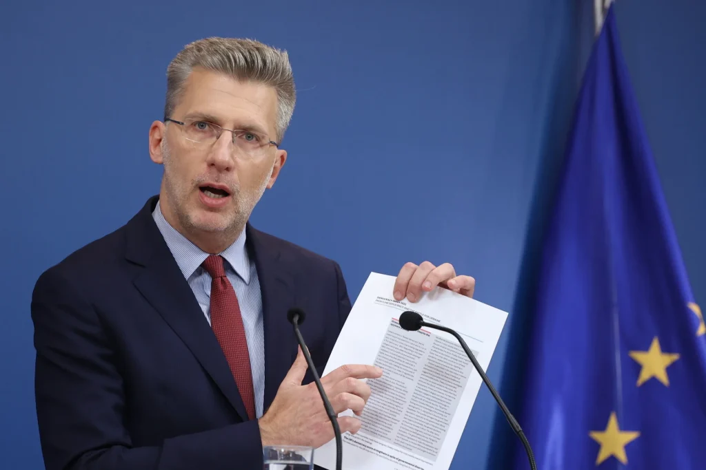 Άκης Σκέρτσος: «Και μετά το Ταμείο Ανάκαμψης τι;» διερωτάται ο υπουργός Επικρατείας