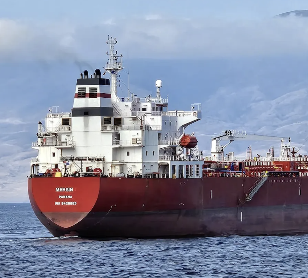 Οι Ουκρανοί ισχυρίζονται ότι κτύπησαν τουρκικό τάνκερ που μετέφερε ρωσικό πετρέλαιο ανοικτά της… Σενεγάλης