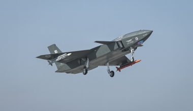 Kızılelma: Το τουρκικό UAV πραγματοποίησε βολή πυραύλου  σε συνθήκες BVR
