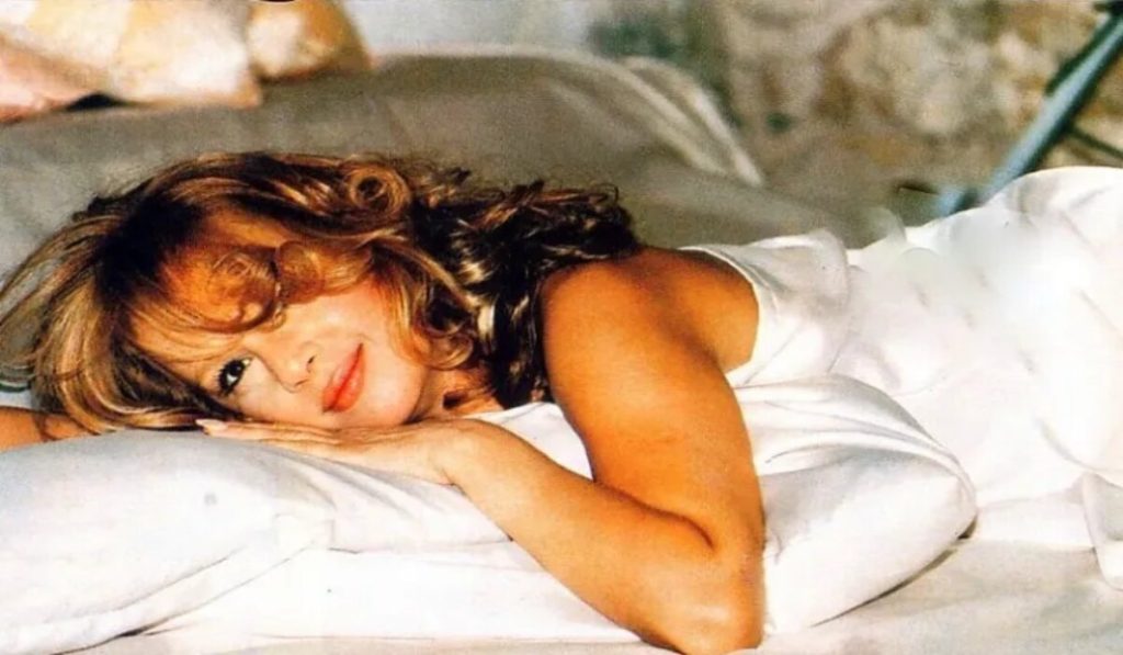 Μαρία Κωνσταντάρου για Αλίκη Βουγιουκλάκη: «Κατάλαβε τι πουλά και άρχισε να παίζει πιο ανάλαφρους ρόλους» (βίντεο)