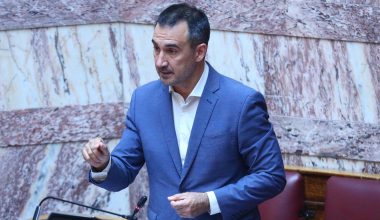Α.Χαρίτσης: «Σε άλλες συνθήκες αυτή η κυβέρνηση θα είχε πέσει με πάταγο»