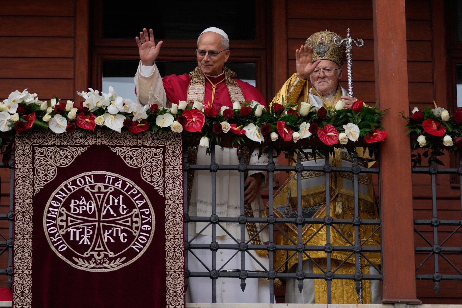 Πατριάρχης Βαρθολομαίος και Πάπας Λέων σε κοινή λειτουργία και αναφορές για κοινό Πάσχα