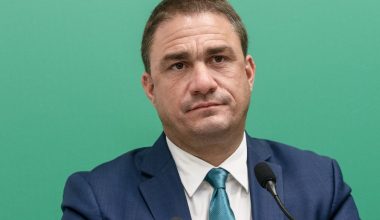 Κ.Τσουκαλάς: «Ο Κ.Μητσοτάκης προσπαθεί να ωραιοποιήσει καταστάσεις και να “βγει από πάνω”»