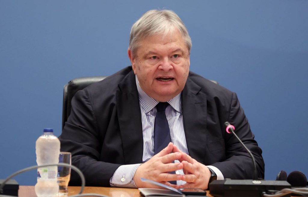 Ε.Βενιζέλος για εθνικά ζητήματα: «Τα διλήμματα πρέπει να τίθενται με σοβαρό τρόπο και όχι φοβικό»