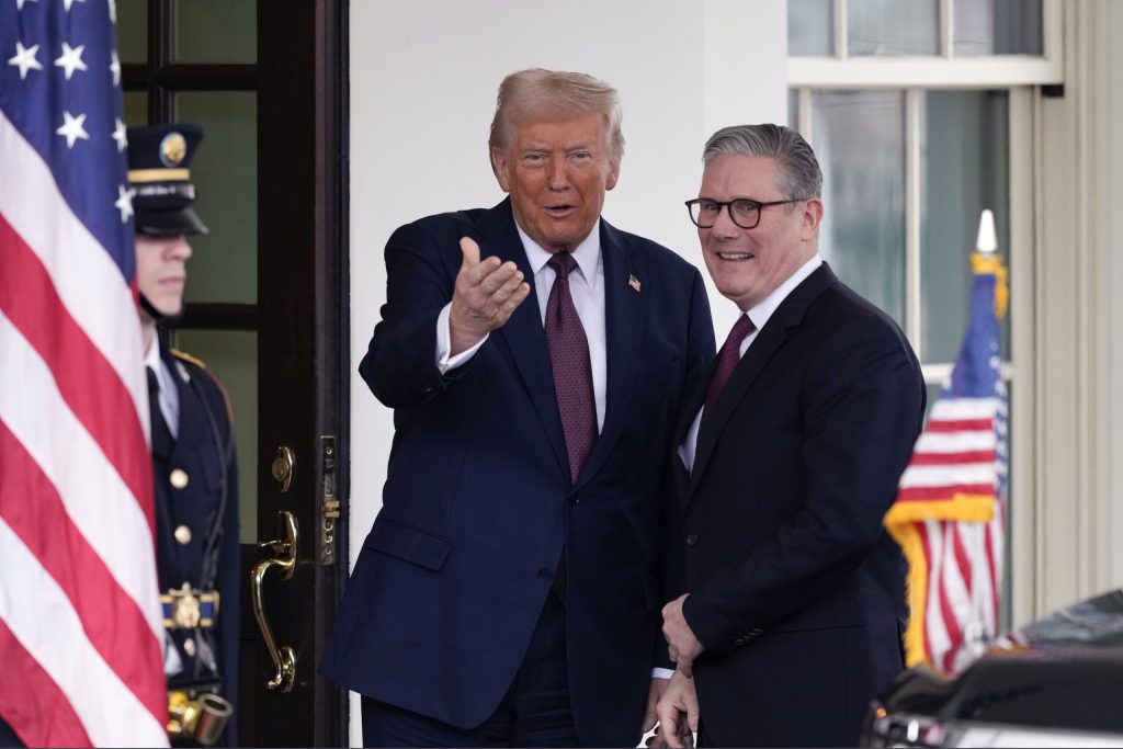 ΗΠΑ: Ανακοίνωσαν πως εξαιρούν τα βρετανικά φαρμακευτικά προϊόντα από την επιβολή δασμών