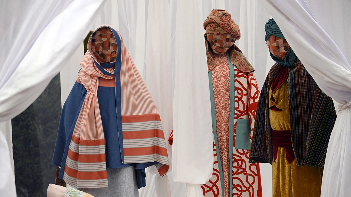 Βρυξέλλες: «Θύελλα» αντιδράσεων προκάλεσε η σκηνή της Γέννησης «χωρίς πρόσωπα» στην Γκραν Πλας (φωτο)